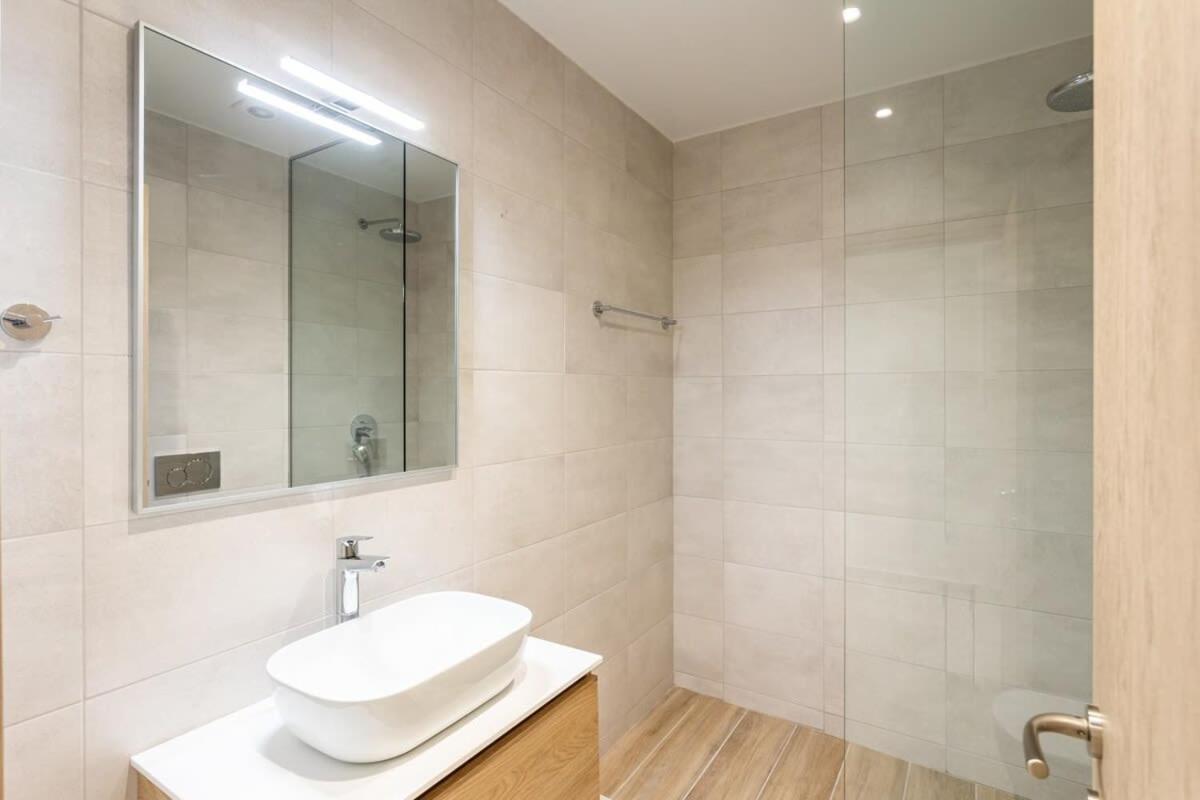 Athens Grec Suites - The Ultimate City Getaways In Dafni Dış mekan fotoğraf